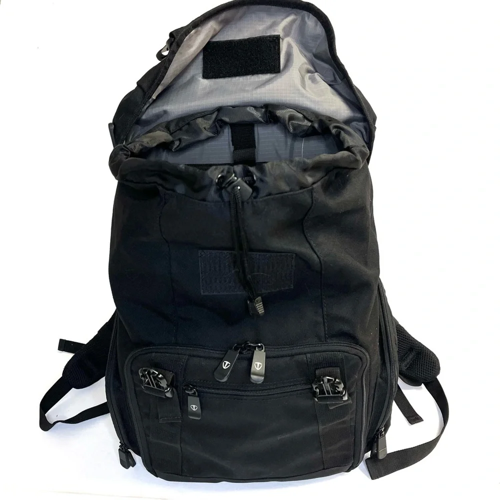 Tenba Camera / Laptop Backpack - Messenger Series